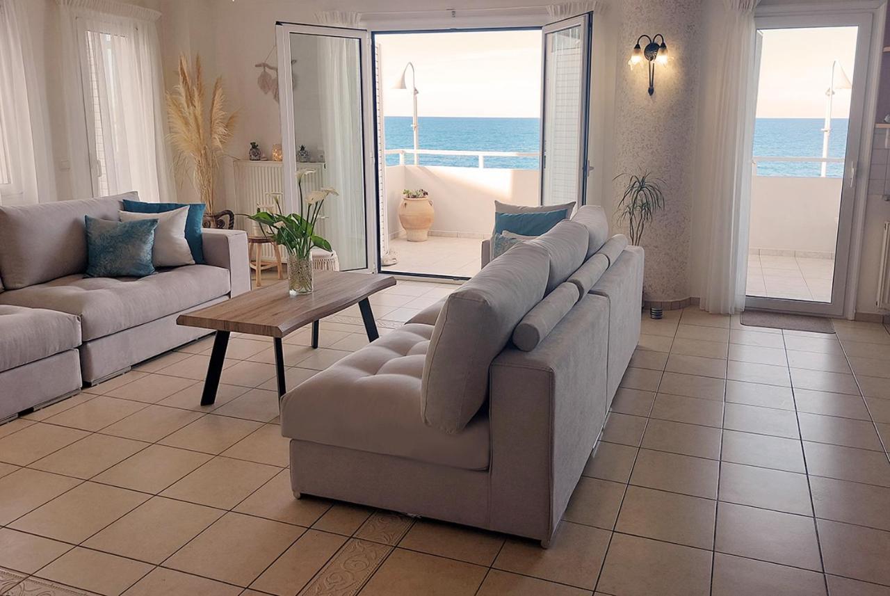 Amazing Beachfront Apartment In Hersonissos Zewnętrze zdjęcie