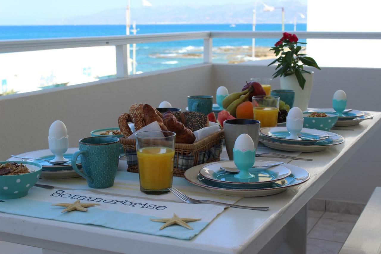 Amazing Beachfront Apartment In Hersonissos Zewnętrze zdjęcie