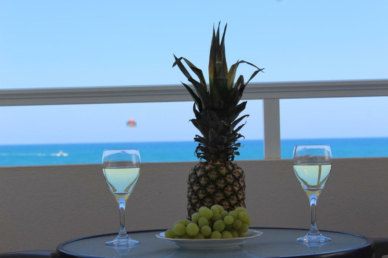 Amazing Beachfront Apartment In Hersonissos Zewnętrze zdjęcie